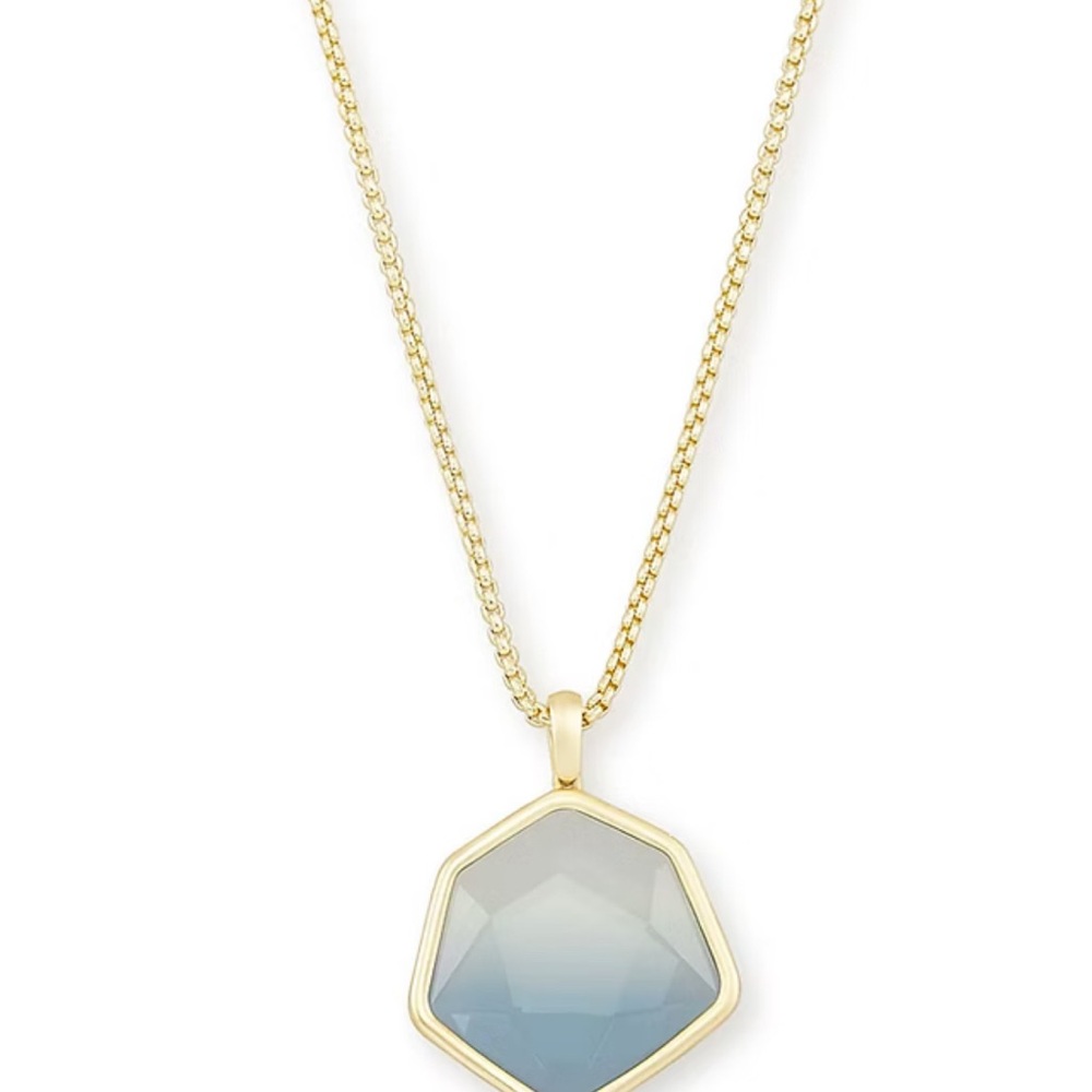 Elegant Gold and Blue Pendant Necklace